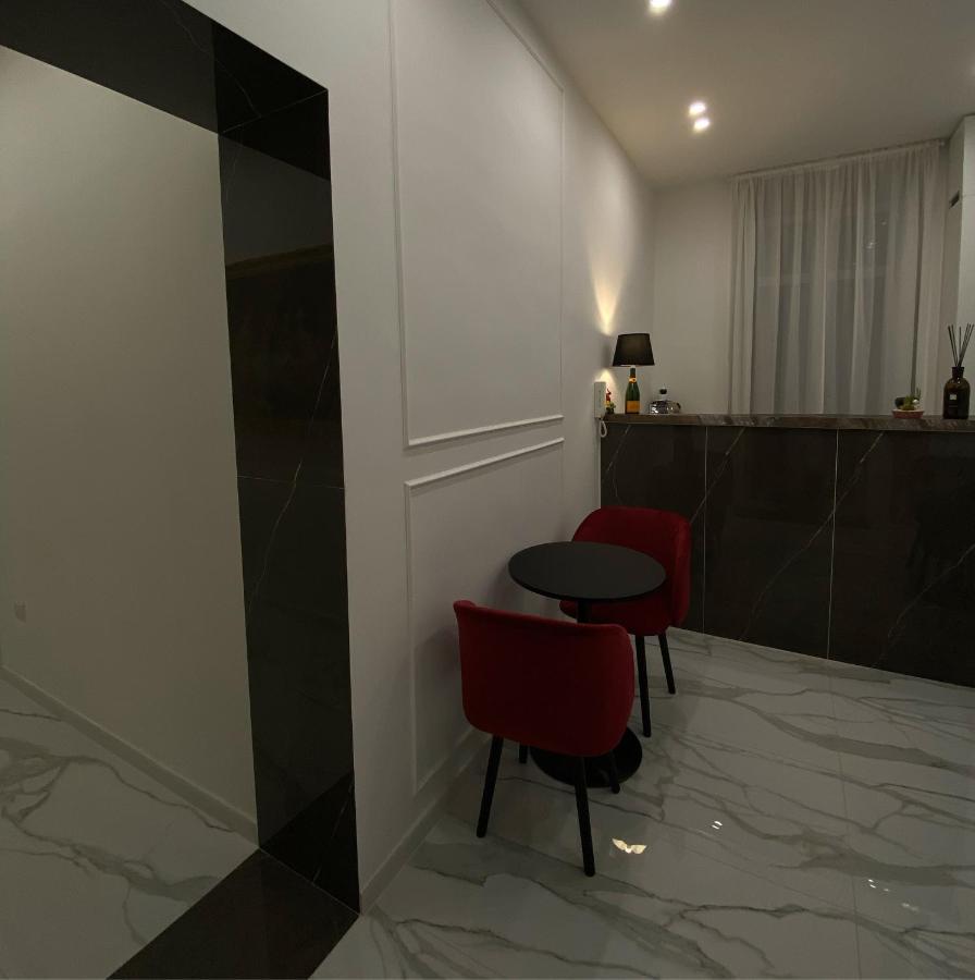 Gualtieri B&B - Luxury Rooms Сан-Джорджо-а-Кремано Екстер'єр фото