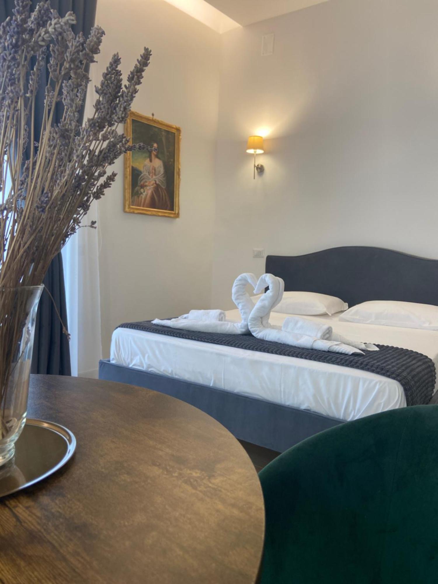 Gualtieri B&B - Luxury Rooms Сан-Джорджо-а-Кремано Екстер'єр фото